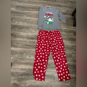 Macys Ladies Family Pajamas Grey Top & Red Snowflake Pajama Set Size L
